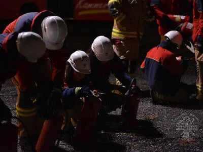 Jugend Löschertraining  Bild 17